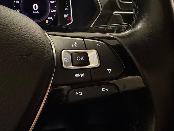 Volkswagen Tiguan Allspace 17 of 30