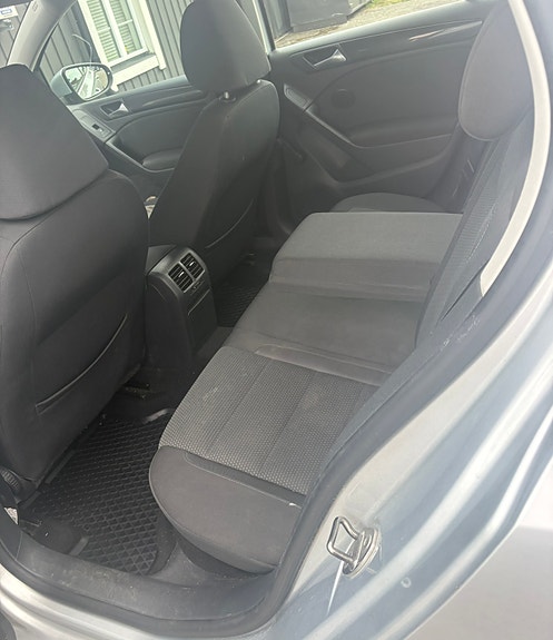 Volkswagen Golf VI 4 of 5