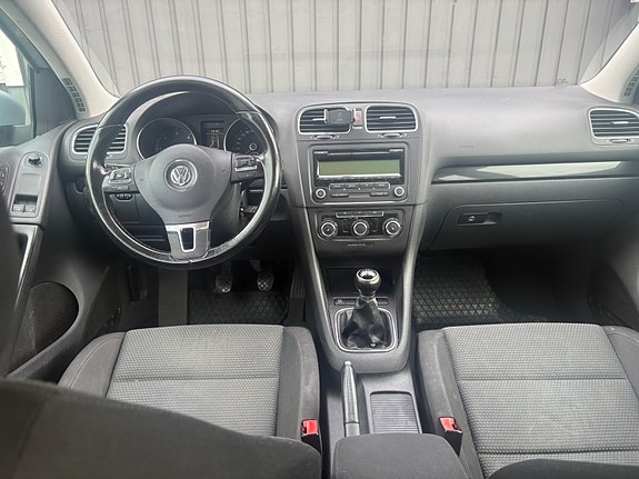 Volkswagen Golf VI 3 of 5