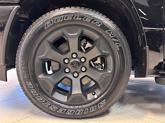 Dodge RAM 1500 23 of 23