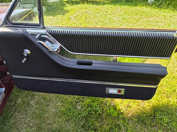 Ford Thunderbird 11 of 20