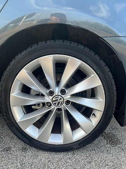 Volkswagen Passat CC 10 of 11