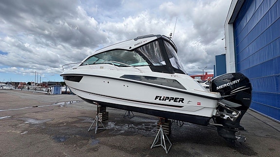 Flipper 880 ST-16 2xMercury 250 JPO "READY TO CRUISE" 2 of 5