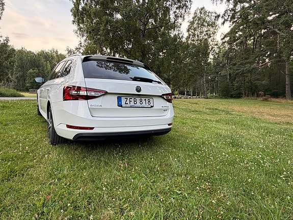Skoda Superb 8 of 24