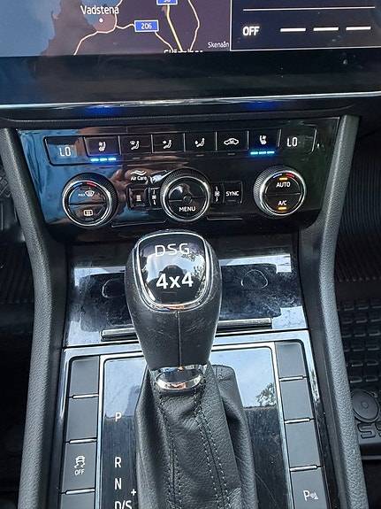 Skoda Superb 18 of 24