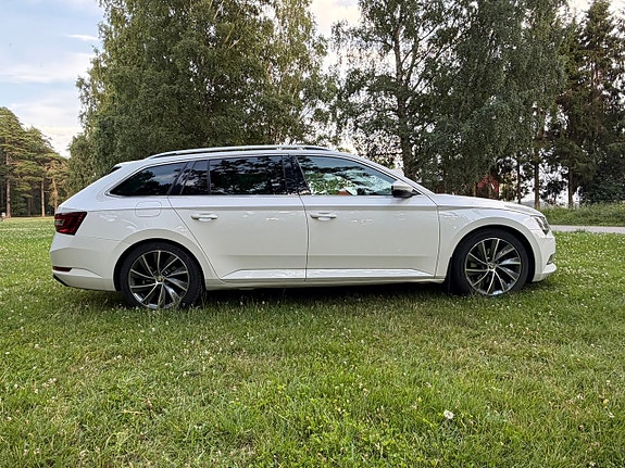 Skoda Superb 5 of 24