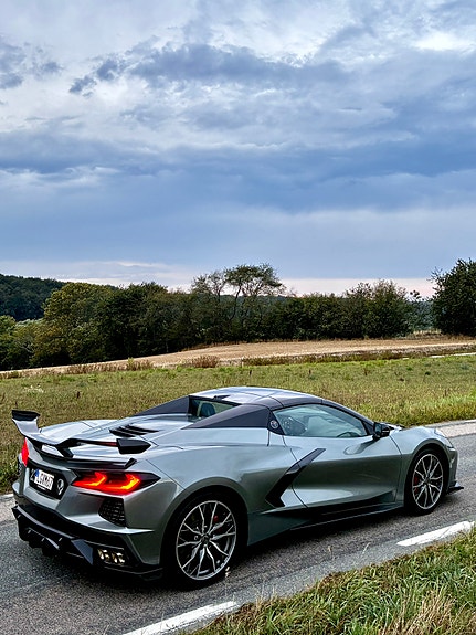 Chevrolet Corvette 15 of 15