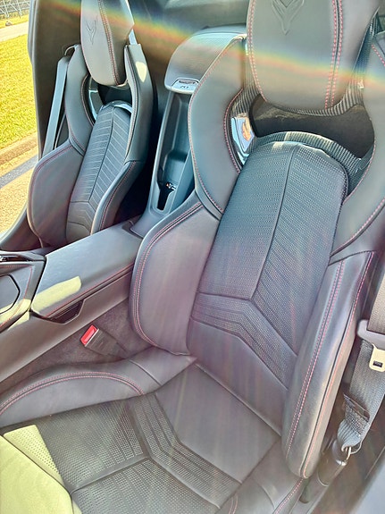 Chevrolet Corvette 8 of 11