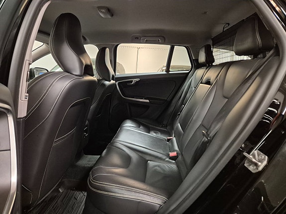 Volvo V60 13 of 22