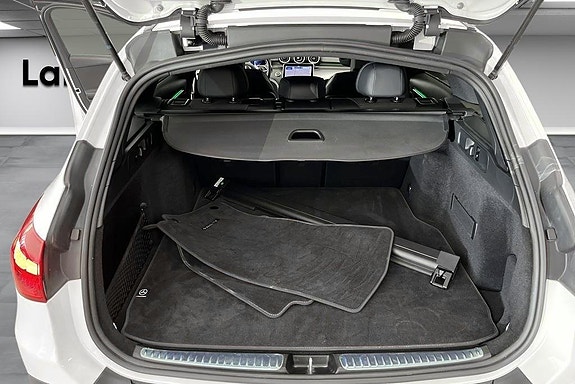 Mercedes-Benz C220 d 14 of 14