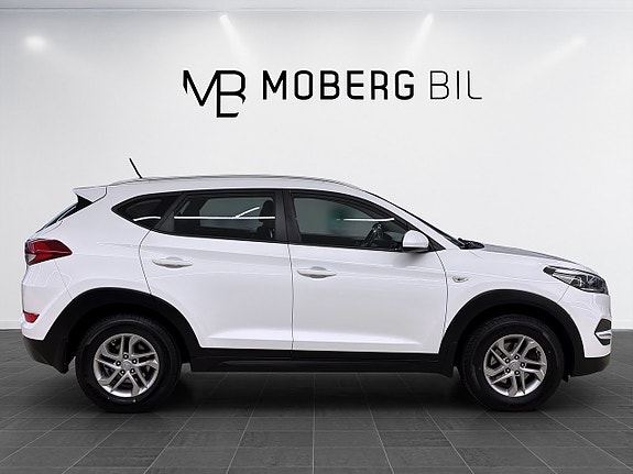 Hyundai Tucson 3 of 5