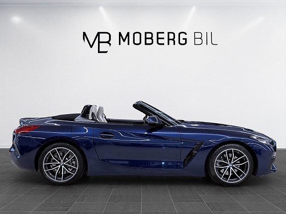 BMW Z4 4 of 5