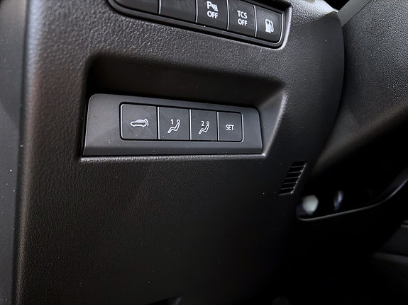 Mazda CX-60 14 of 20