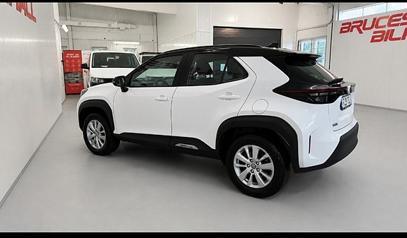 Toyota Yaris Cross 7 of 15