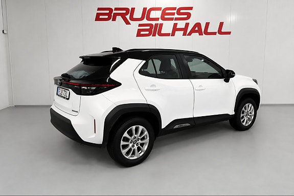 Toyota Yaris Cross 6 of 15