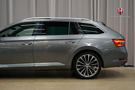 Skoda Superb 8 of 28