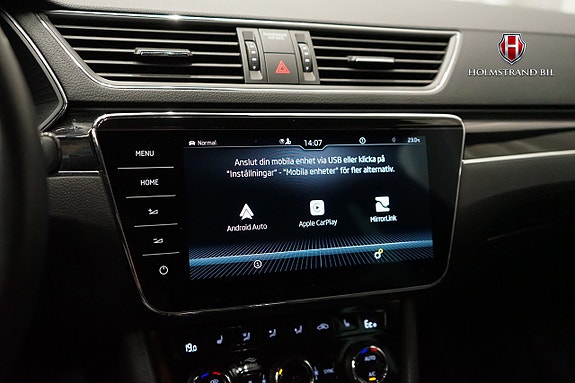 Skoda Superb 21 of 28