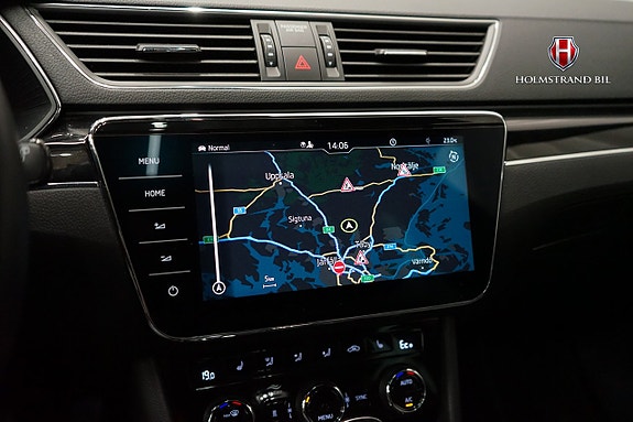 Skoda Superb 18 of 28
