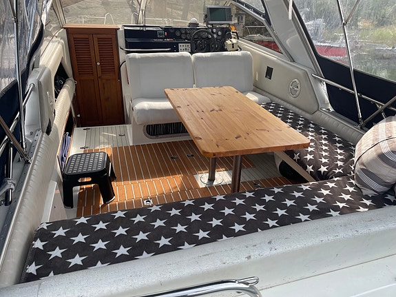 Sunseeker 31 Offshore 2x merc diesel ev byte 3 of 11