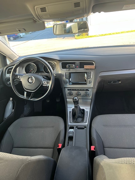 Volkswagen Golf VII 5 of 5