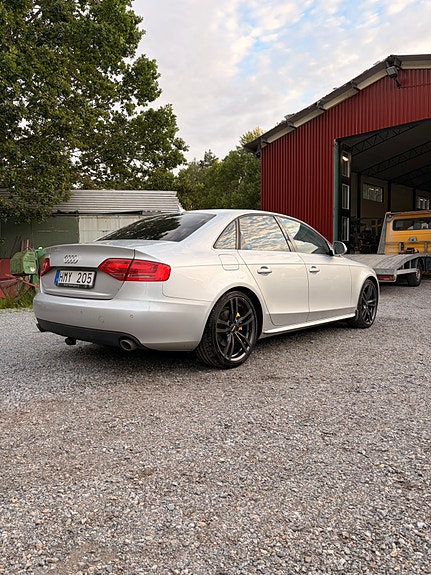 Audi A4 2 of 13
