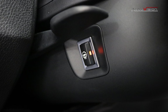 BMW 318 19 of 30