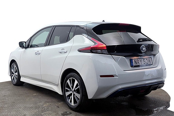 Nissan Leaf 11 of 30