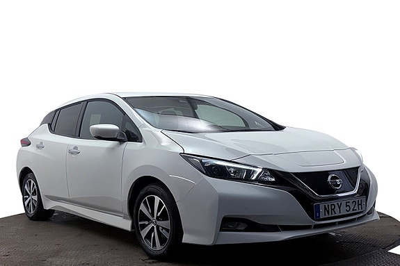 Nissan Leaf 6 of 30