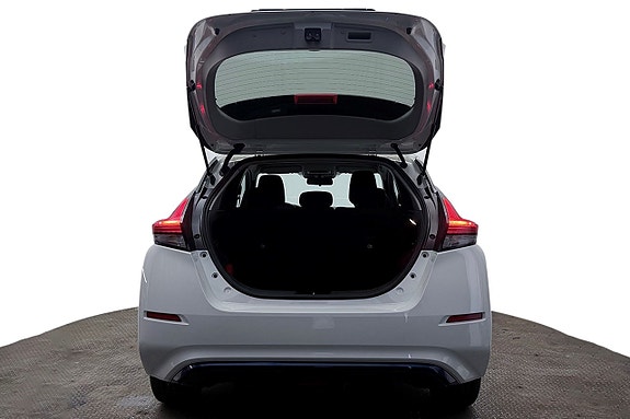 Nissan Leaf 10 of 30