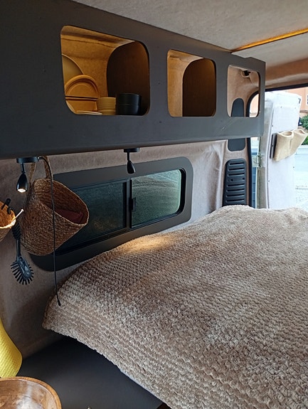 Peugeot Boxer 12 of 20