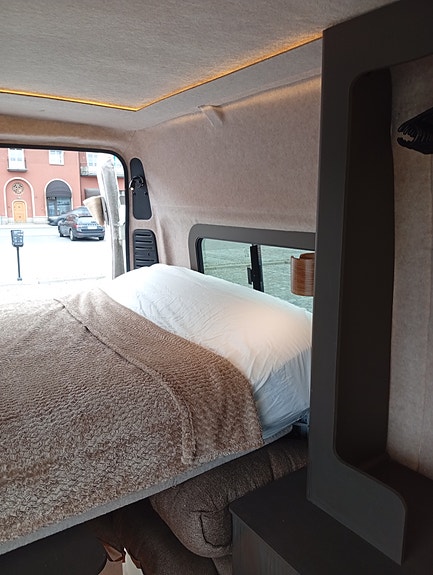 Peugeot Boxer 13 of 20