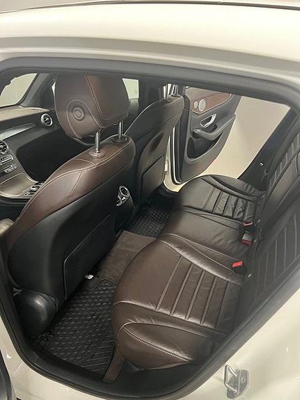 Mercedes-Benz GLC220 d 20 of 25