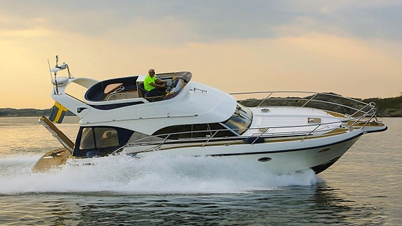 Nord West 420 Flybridge -07 IPS 600 "INKOMMANDE"