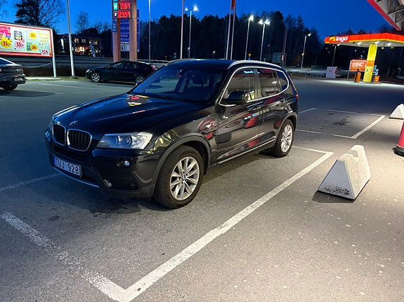 BMW X3 5 of 5