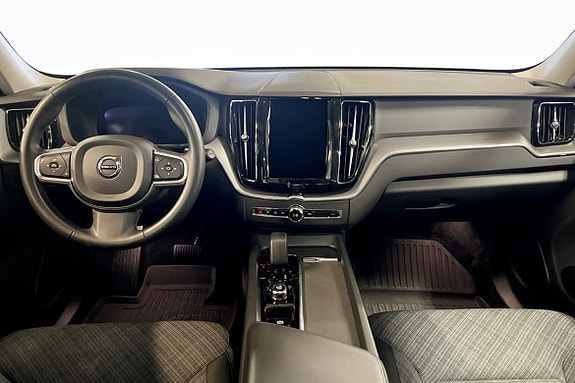 Volvo XC60 4 of 9