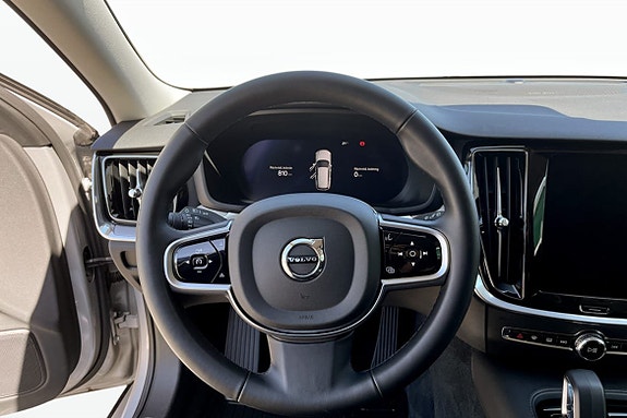 Volvo V60 7 of 9