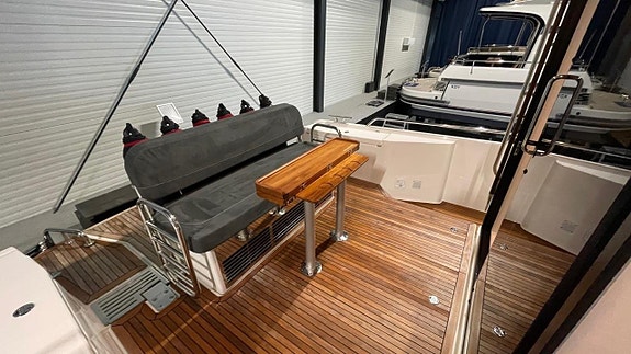 Nimbus C11 -22 Diesel "READY TO CRUISE" 4 of 5