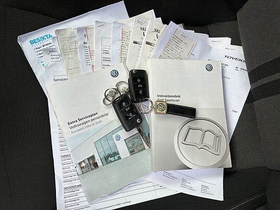 Volkswagen Golf Sportsvan 11 of 11