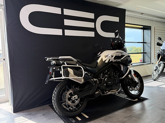 CFMOTO 800MT Explore ES 3 of 3