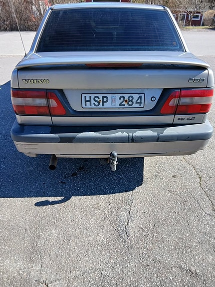 Volvo 850 2 of 3