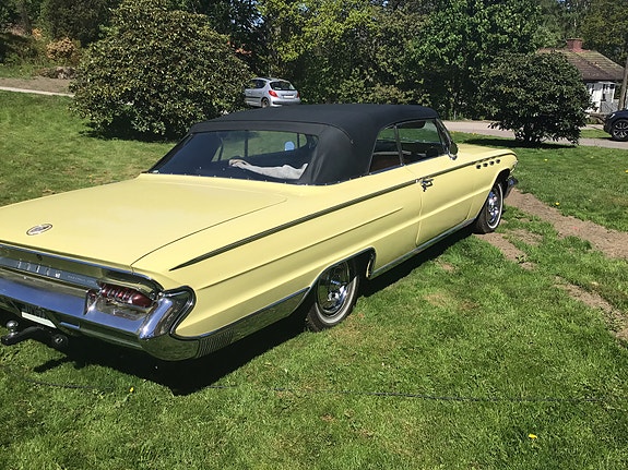 Buick Electra 225 2 of 6