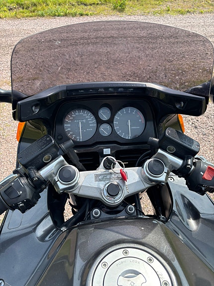 Honda CBR 1000F 3 of 3
