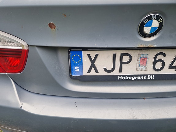 BMW 320d 5 of 8