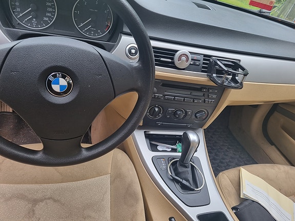 BMW 320d 8 of 8