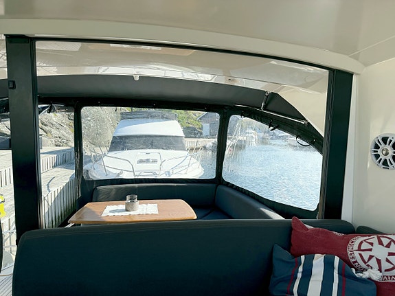 Jeanneau Prestige 42S 2009 Volvo Penta IPS-500 6 of 12