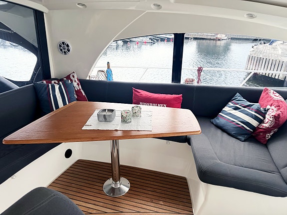 Jeanneau Prestige 42S 2009 Volvo Penta IPS-500 7 of 12