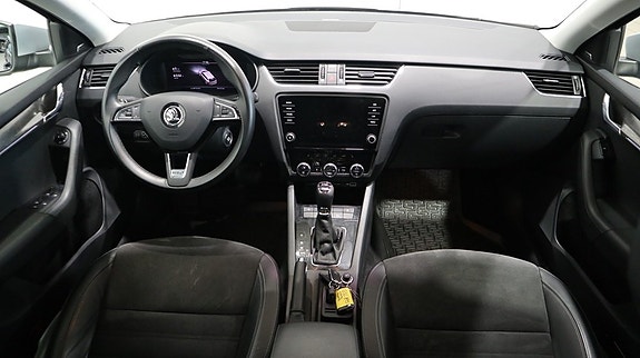 Skoda Octavia 4 of 5