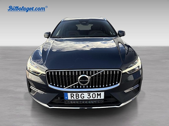 Volvo XC60 3 of 5