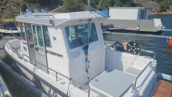Nord Star 24 Patrol Med Volvo penta D3 220 hk 543h 2 of 5