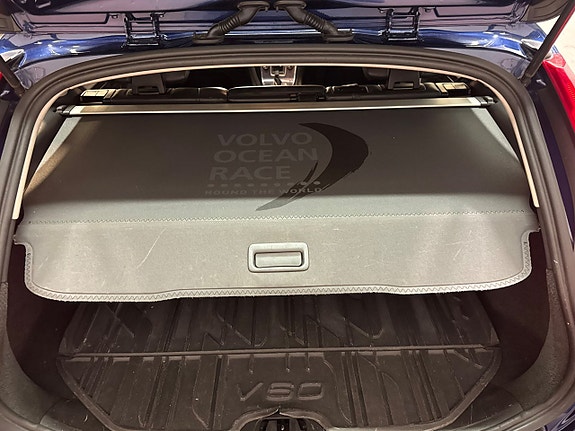 Volvo V60 14 of 28